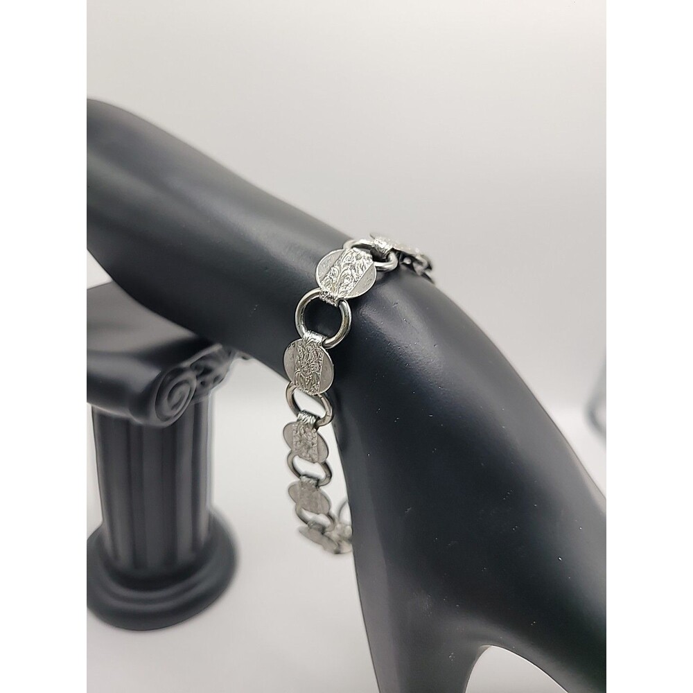 Vintage Signed Sarah Coventry Silver Tone Textured Link bracelet Jewelry Costume